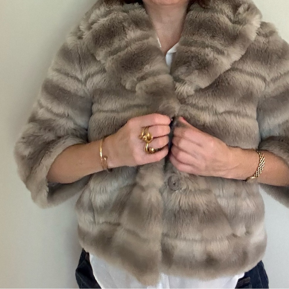 Juicy Couture Faux Fur Cropped coat